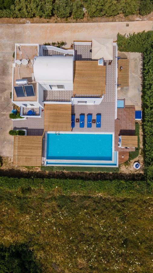 White Blue Villa Lachania  Exterior photo