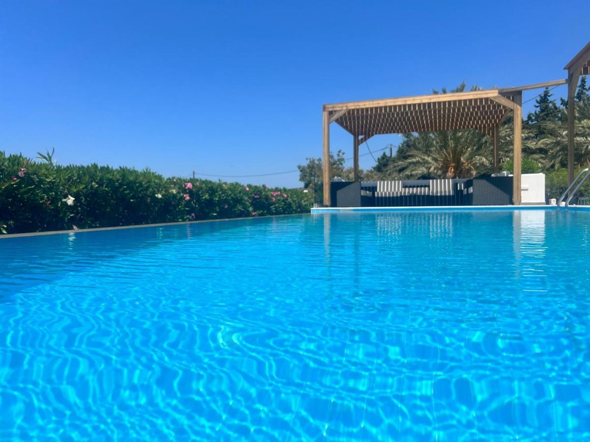 White Blue Villa Lachania  Exterior photo